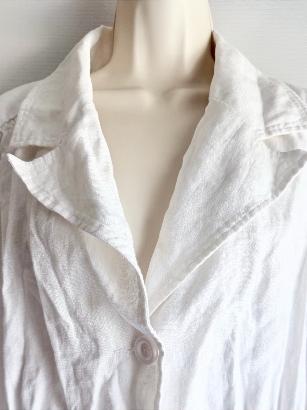 Multiples 100% Linen Jacket - Picture 3 of 10